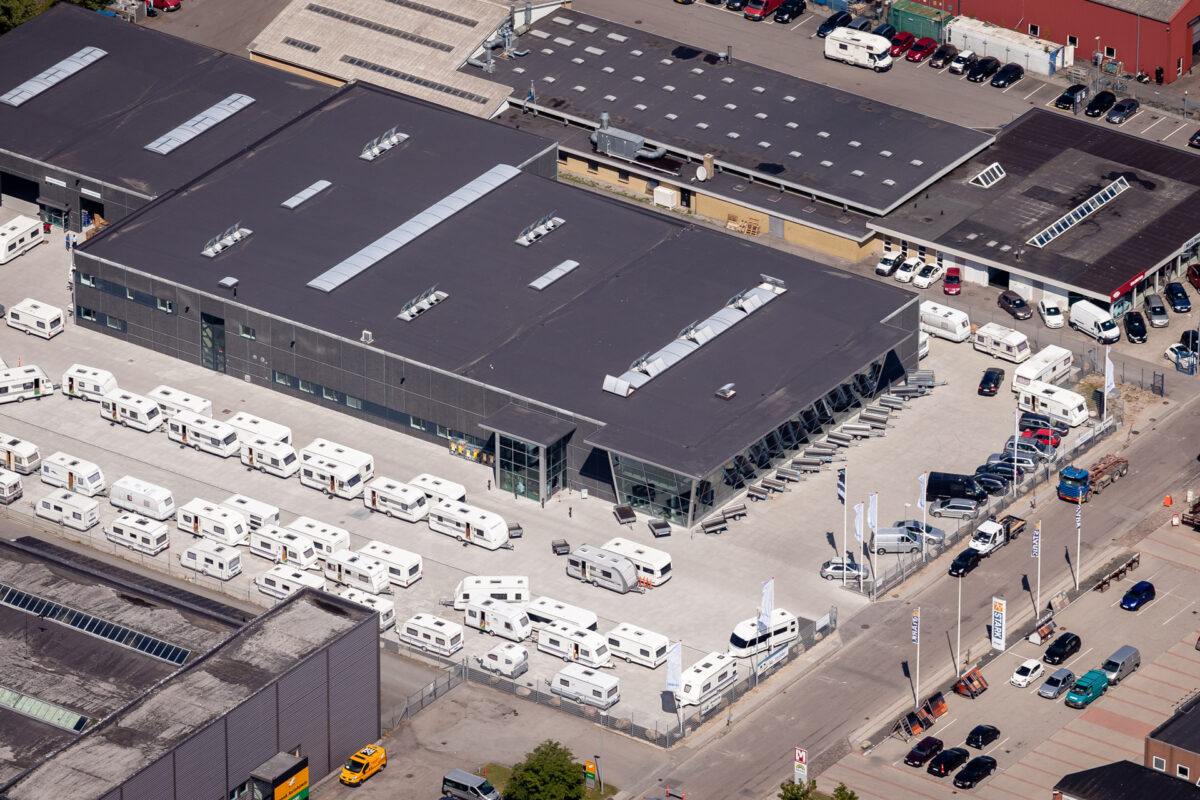 Campingcenter fotograferet fra luften